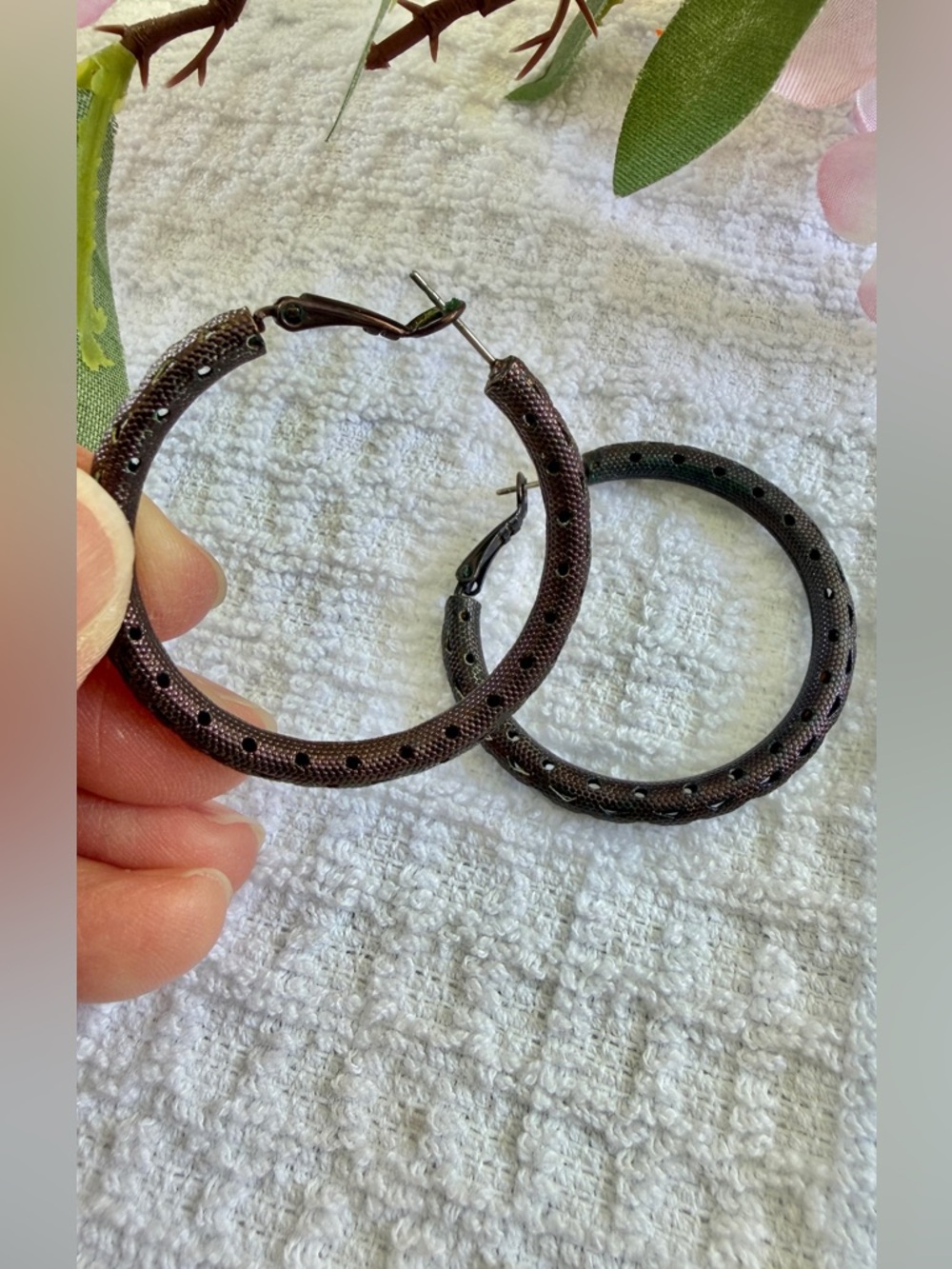 🐼 Lia Sophia Stylish Copper Textured Hoop Earrings #0127
